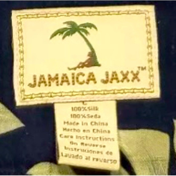 NWOT Jamaica Jaxx “L”, silk Hawaiian button-down, Vacation Mode, Luau, Beachy - Picture 4 of 6